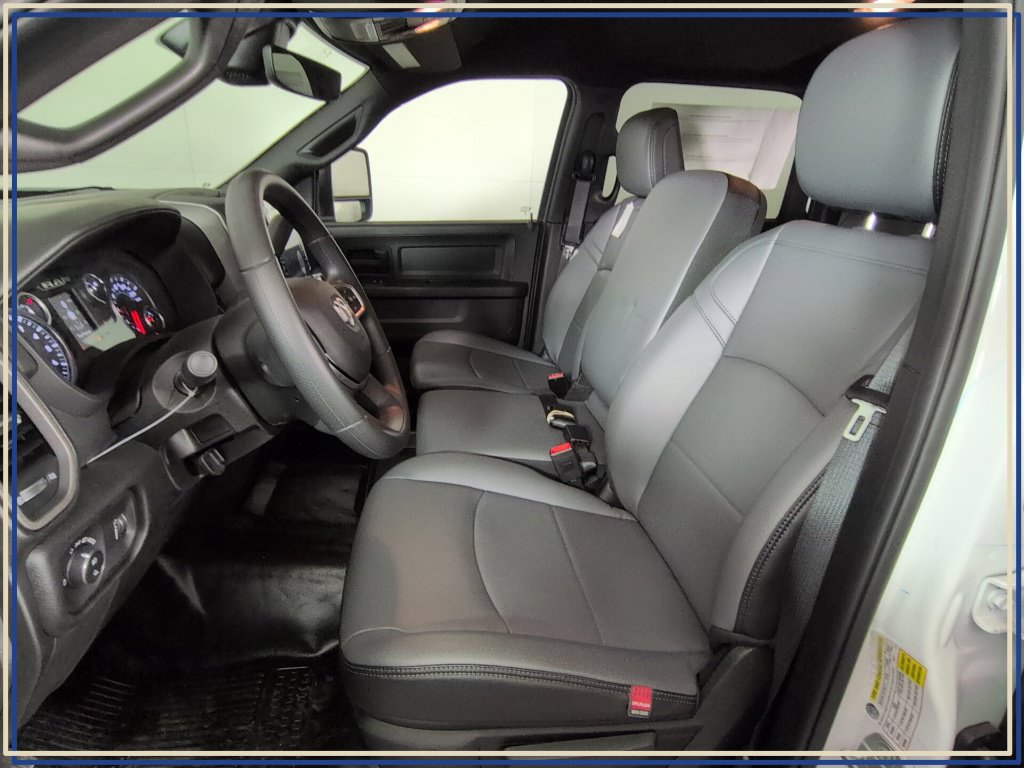 New 2026 RAM 2500 Tradesman AWD/4WD image 18