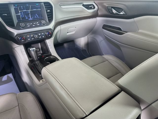 Used 2018 GMC Acadia SLT w/ LPO, Floor Liner Package FWD image 27