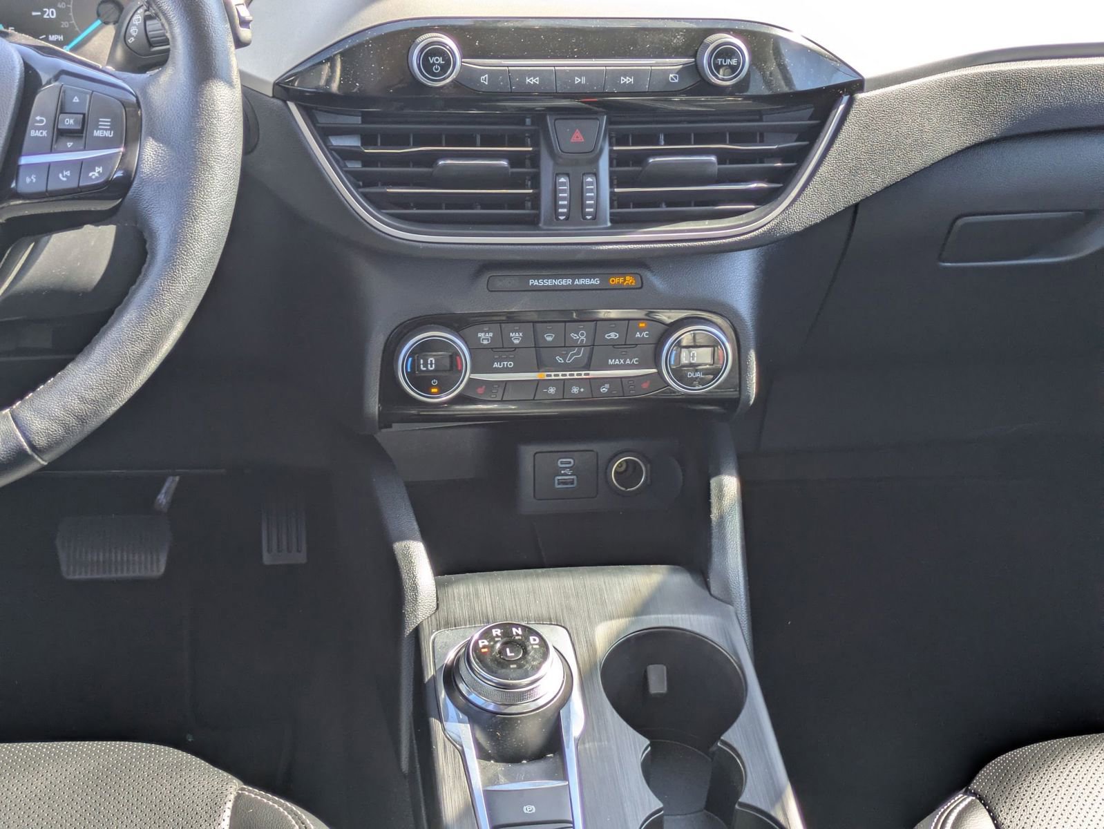 Used 2021 Ford Escape SEL image 18