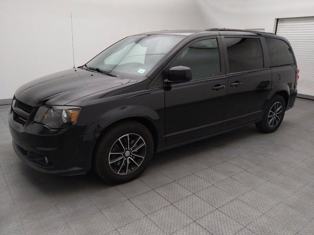 Used 2019 Dodge Grand Caravan GT FWD image 2