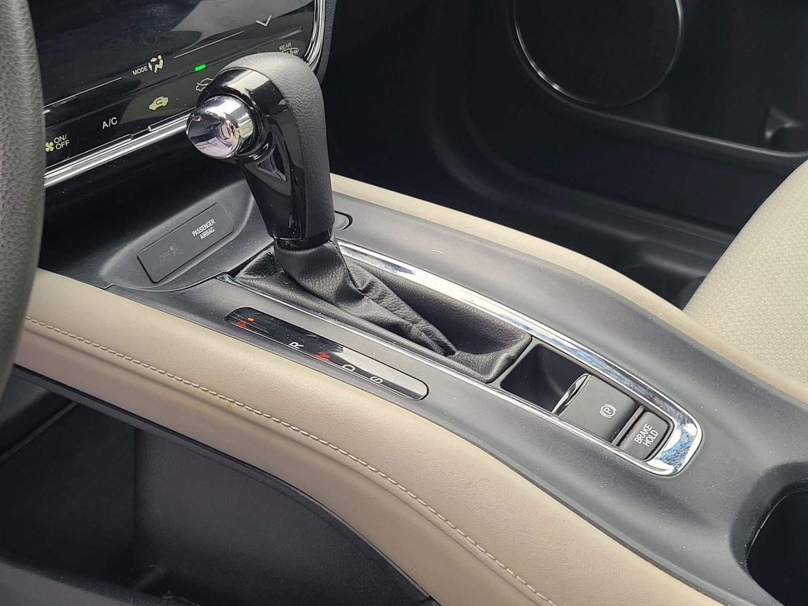 Used 2021 Honda HR-V EX image 9