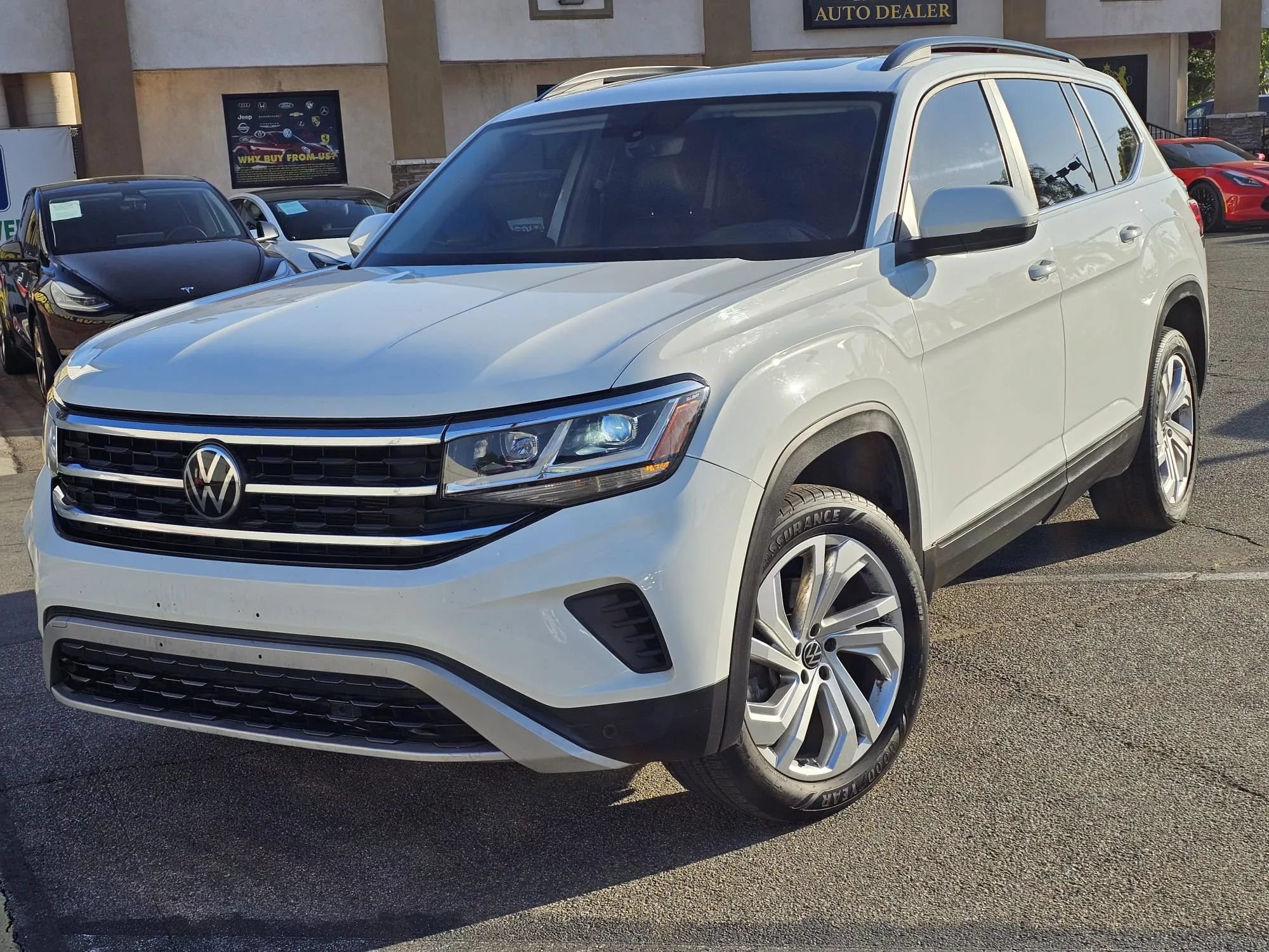Used 2021 Volkswagen Atlas SE w/ Panoramic Sunroof Package FWD image 1