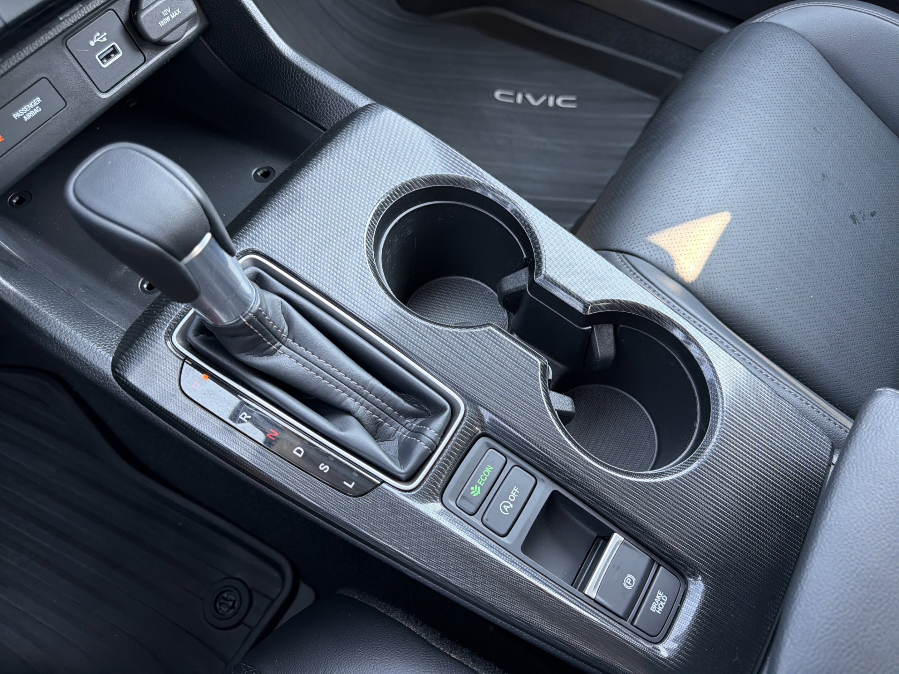 Certified 2024 Honda Civic EX-L image 9