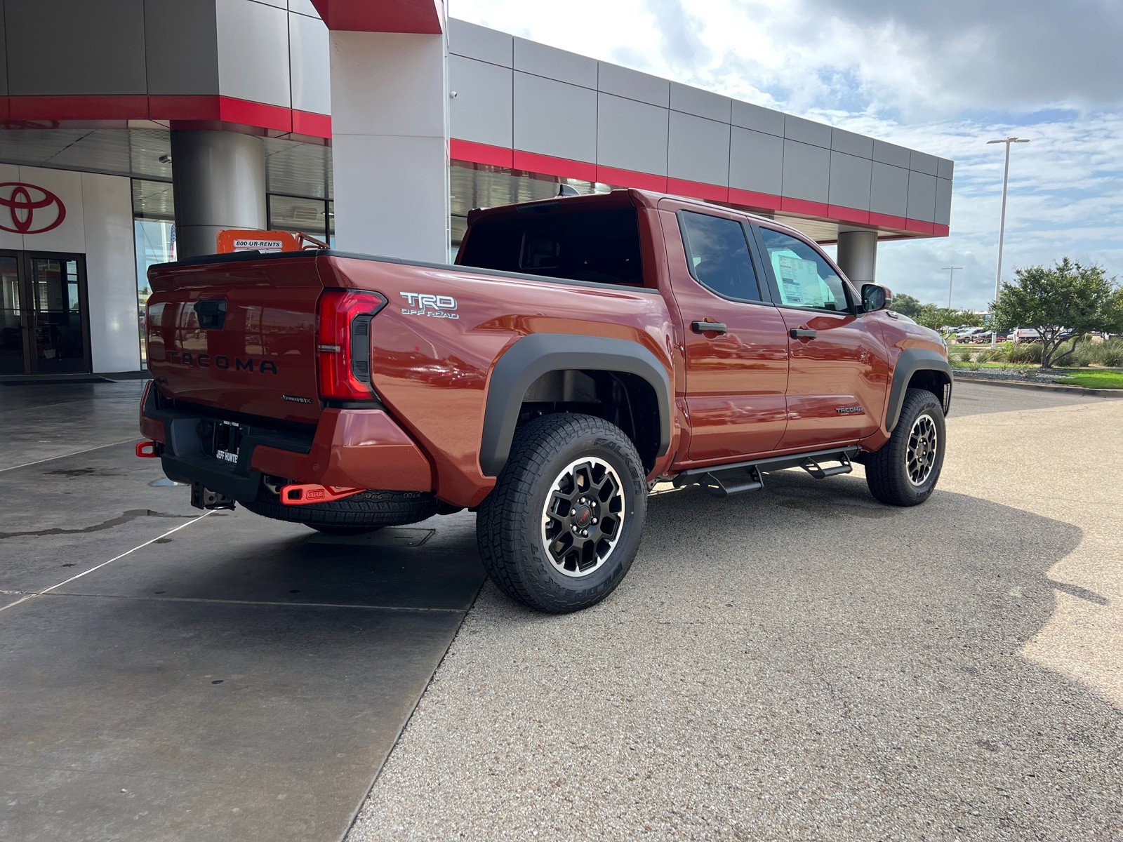 New 2025 Toyota Tacoma TRD Off-Road image 6