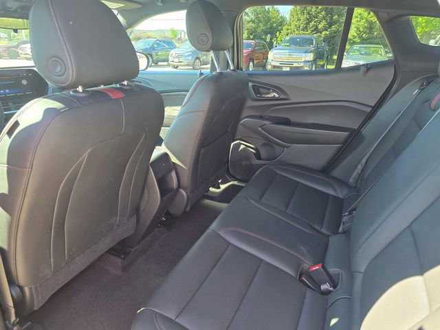 Used 2025 Chevrolet Trax RS w/ Driver Confidence Package FWD image 17