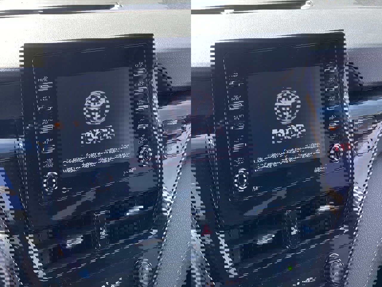 Used 2021 Toyota Camry SE image 11