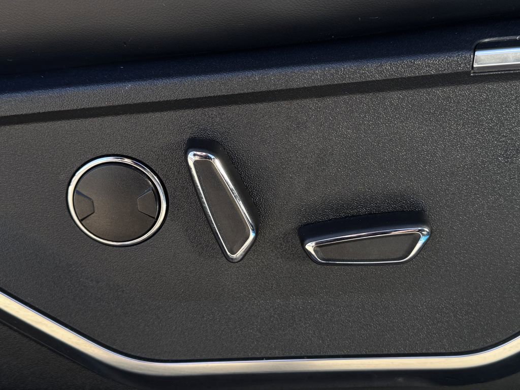 Used 2021 Ford F150 Raptor w/ Equipment Group 801A High image 28