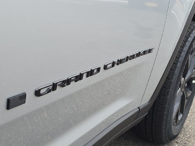 New 2026 Jeep Grand Cherokee L 4WD image 7