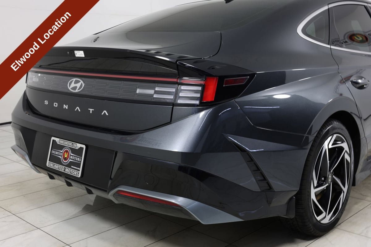 Used 2024 Hyundai Sonata SEL w/ Convenience Package FWD image 40