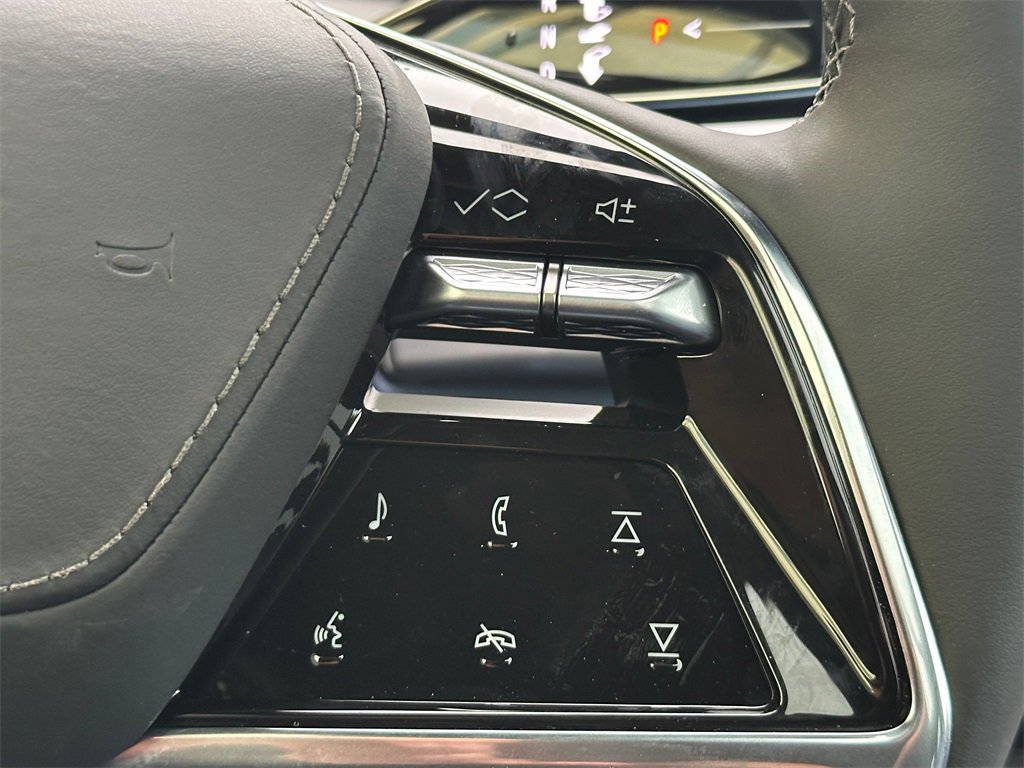 New 2026 Cadillac Vistiq Premium Luxury image 35
