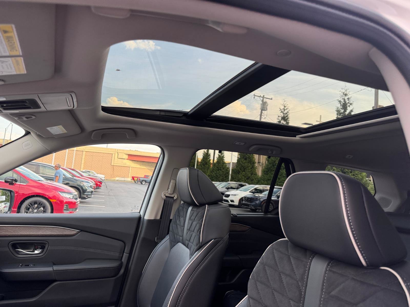 New 2026 Honda Pilot Elite image 14