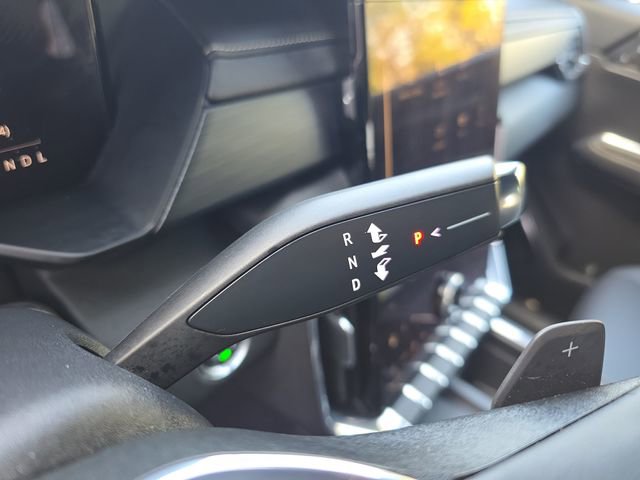 Used 2024 GMC Acadia Elevation image 22