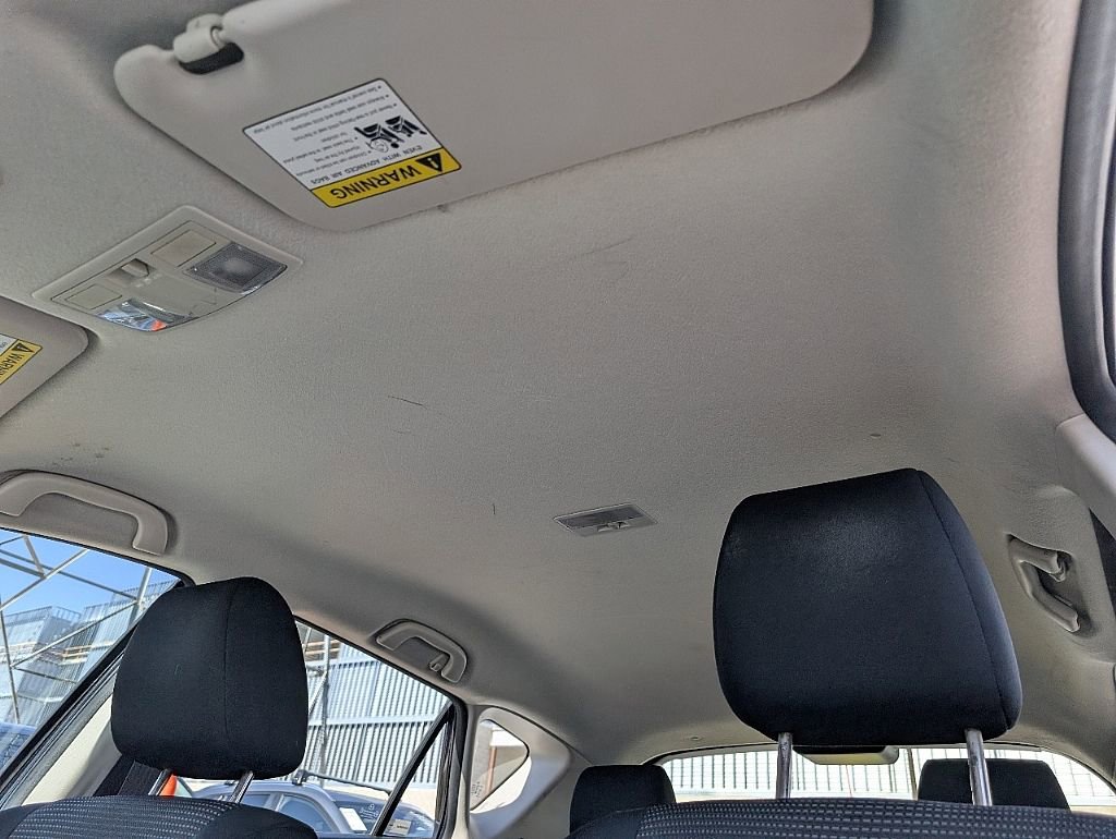 Used 2012 MAZDA MAZDA3 i Touring FWD image 26