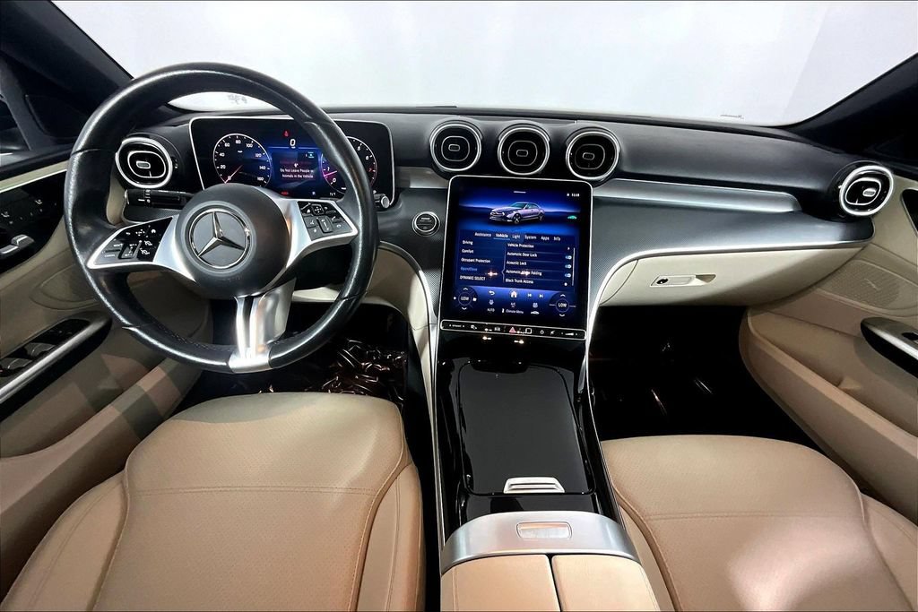 Used 2025 Mercedes-Benz C 300 Sedan image 15