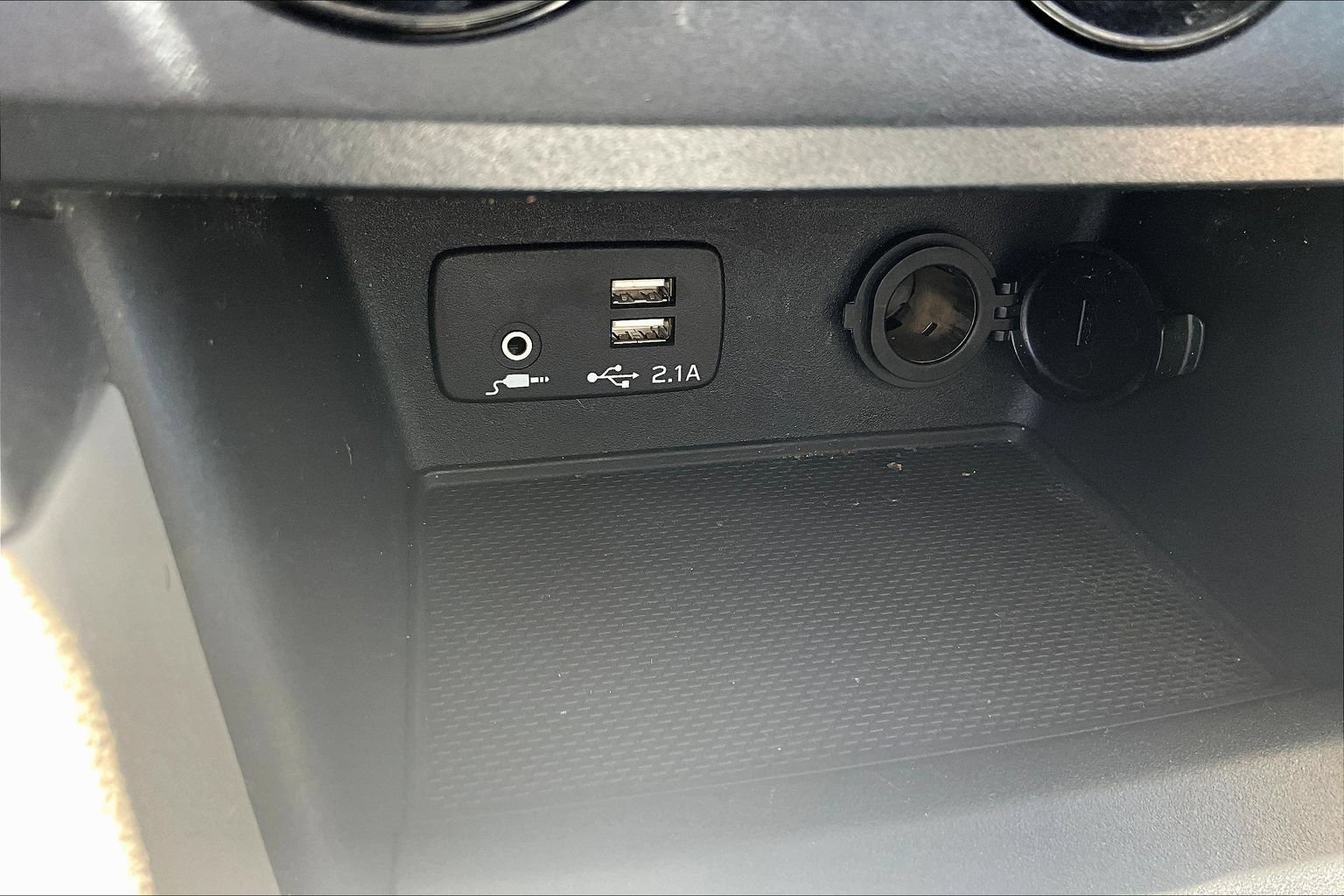 Used 2022 Subaru Forester AWD/4WD image 18