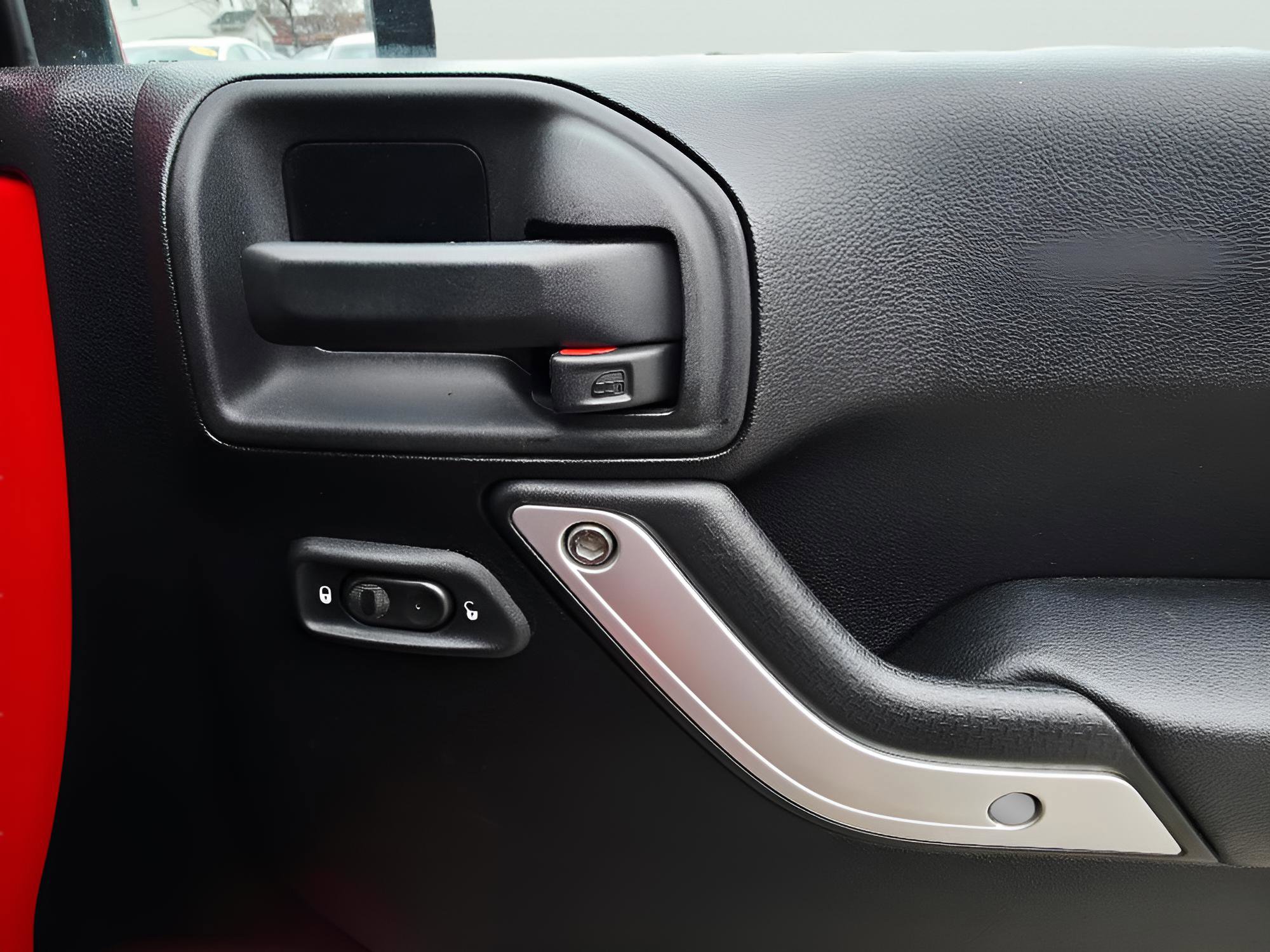 Used 2014 Jeep Wrangler Rubicon w/ Power Convenience Group image 16