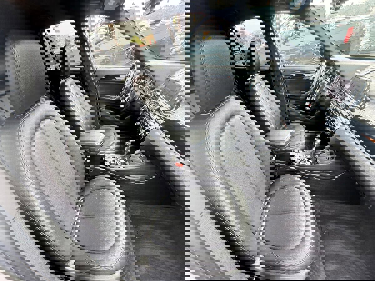 Used 2018 BMW X1 sDrive28i image 18