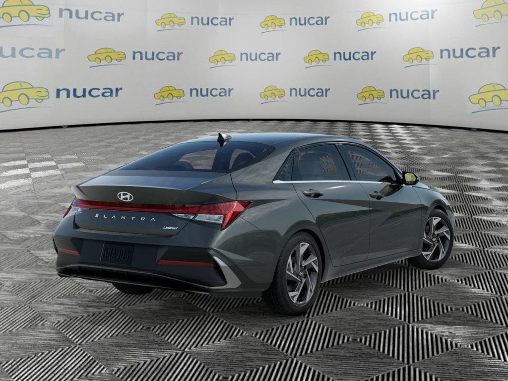 New 2026 Hyundai Elantra Limited FWD image 4