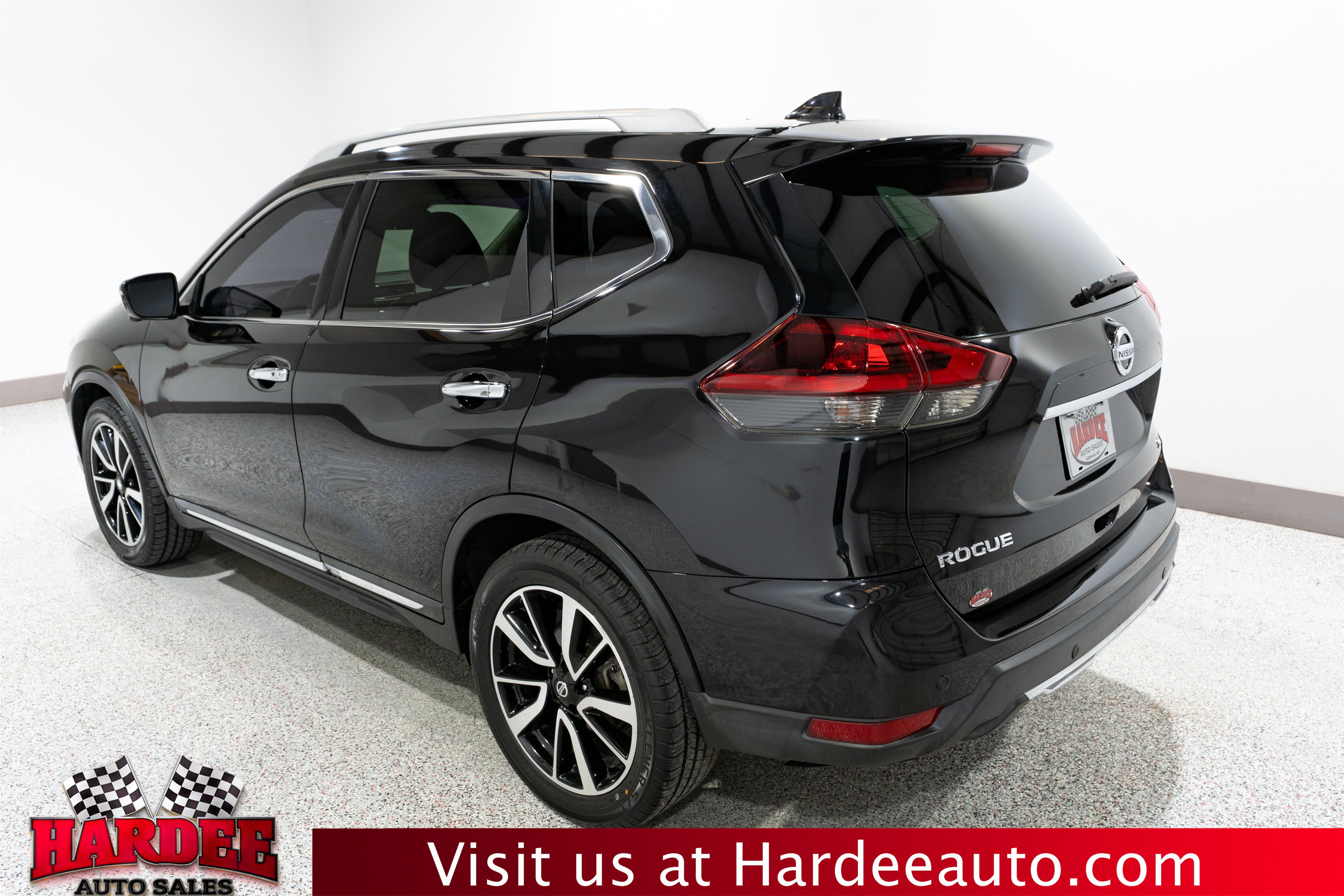 Used 2019 Nissan Rogue SL FWD image 3