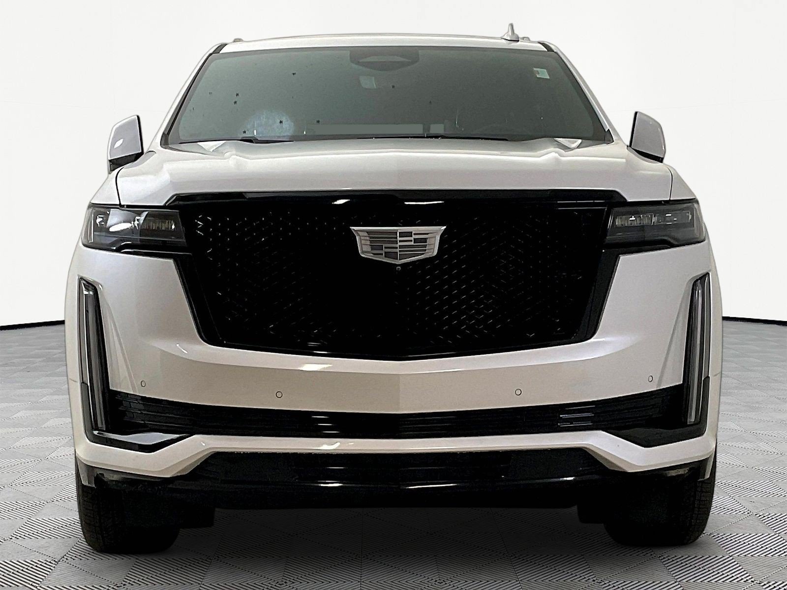 Used 2021 Cadillac Escalade Sport AWD/4WD image 2