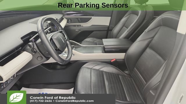 Used 2024 Lincoln Nautilus Reserve w/ Equipment Group 202A image 12