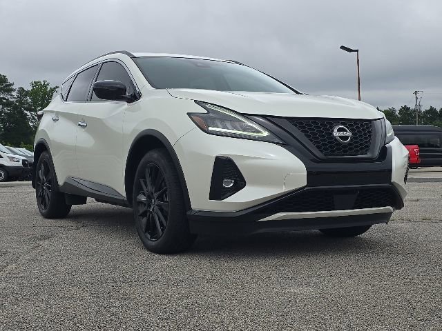 Used 2023 Nissan Murano SV w/ SV Midnight Edition Package FWD image 7