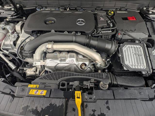 New 2026 Mercedes-Benz GLB 250 image 15