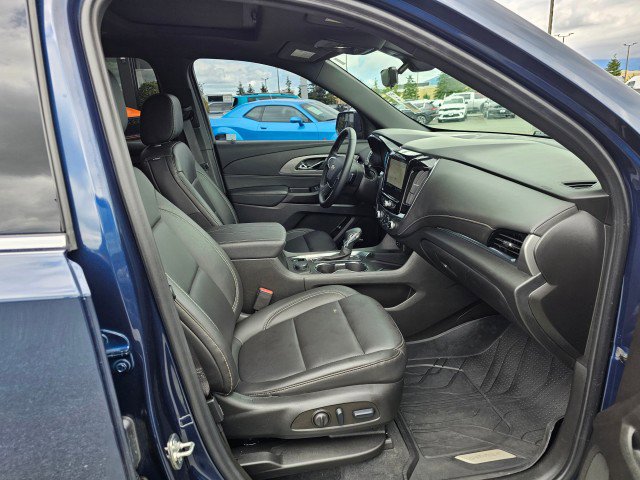 Used 2023 Chevrolet Traverse LT w/ LT Premium Package image 11