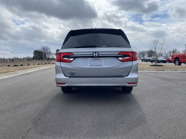 Used 2024 Honda Odyssey Touring image 4