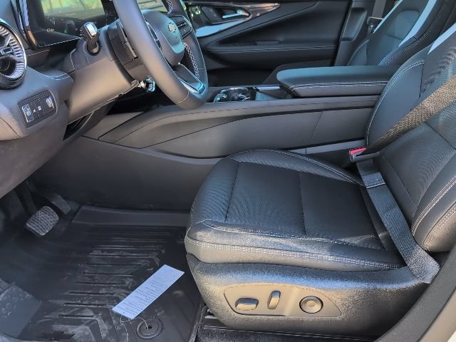 New 2026 Chevrolet Blazer EV LT FWD image 12