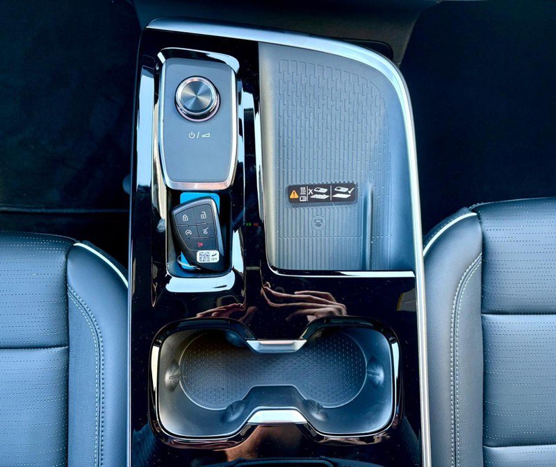 New 2026 Buick Enclave Sport Touring w/ Power Package FWD image 17