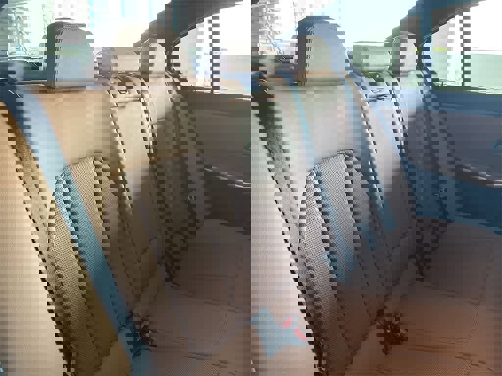 Used 2023 BMW 330e w/ Driving Assistance Package image 26