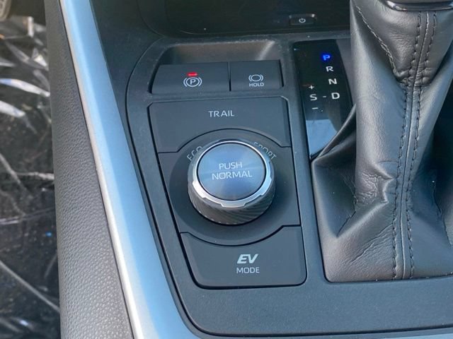 Certified 2020 Toyota RAV4 XSE AWD/4WD image 21