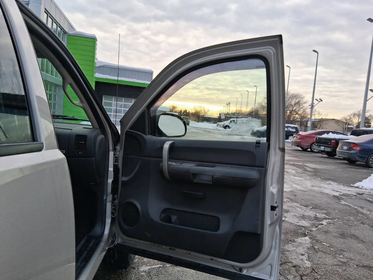 Used 2007 GMC Sierra 1500 SLE w/ SLE1 Preferred Package image 8