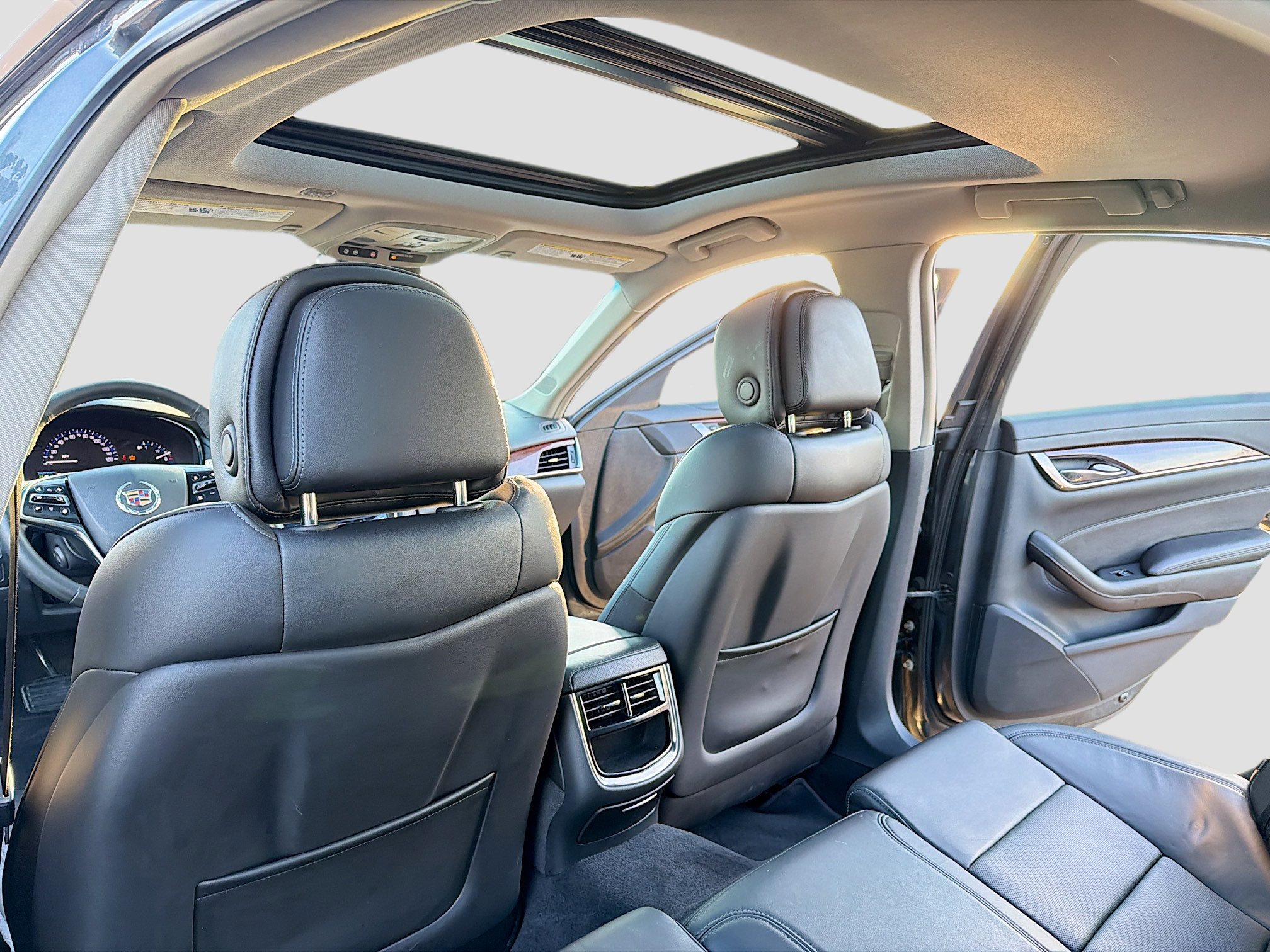 Used 2014 Cadillac CTS Luxury image 4