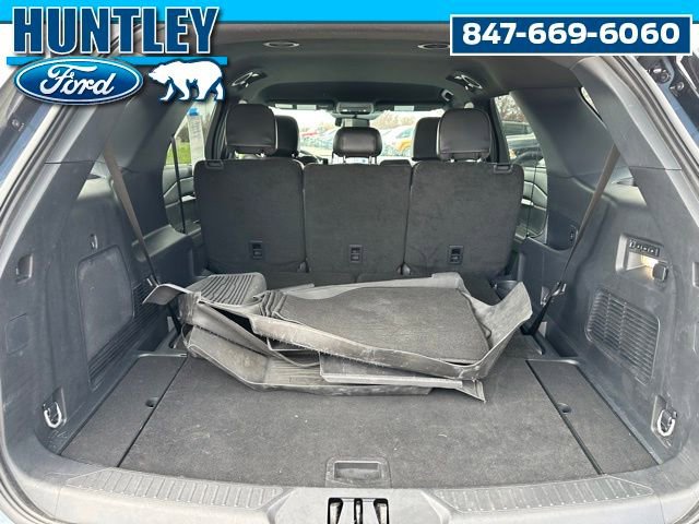 Used 2025 Ford Explorer ST-Line w/ Premium Package image 9