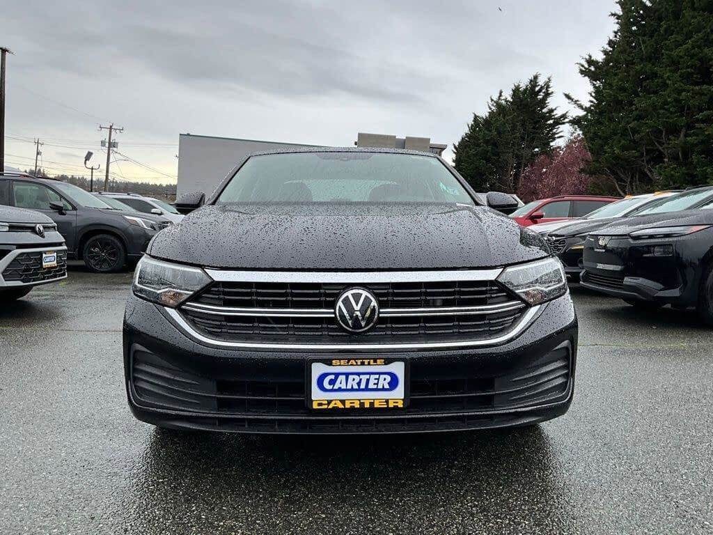 Certified 2023 Volkswagen Jetta S image 3