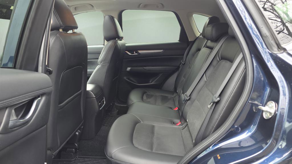 Used 2019 MAZDA CX-5 Touring image 15