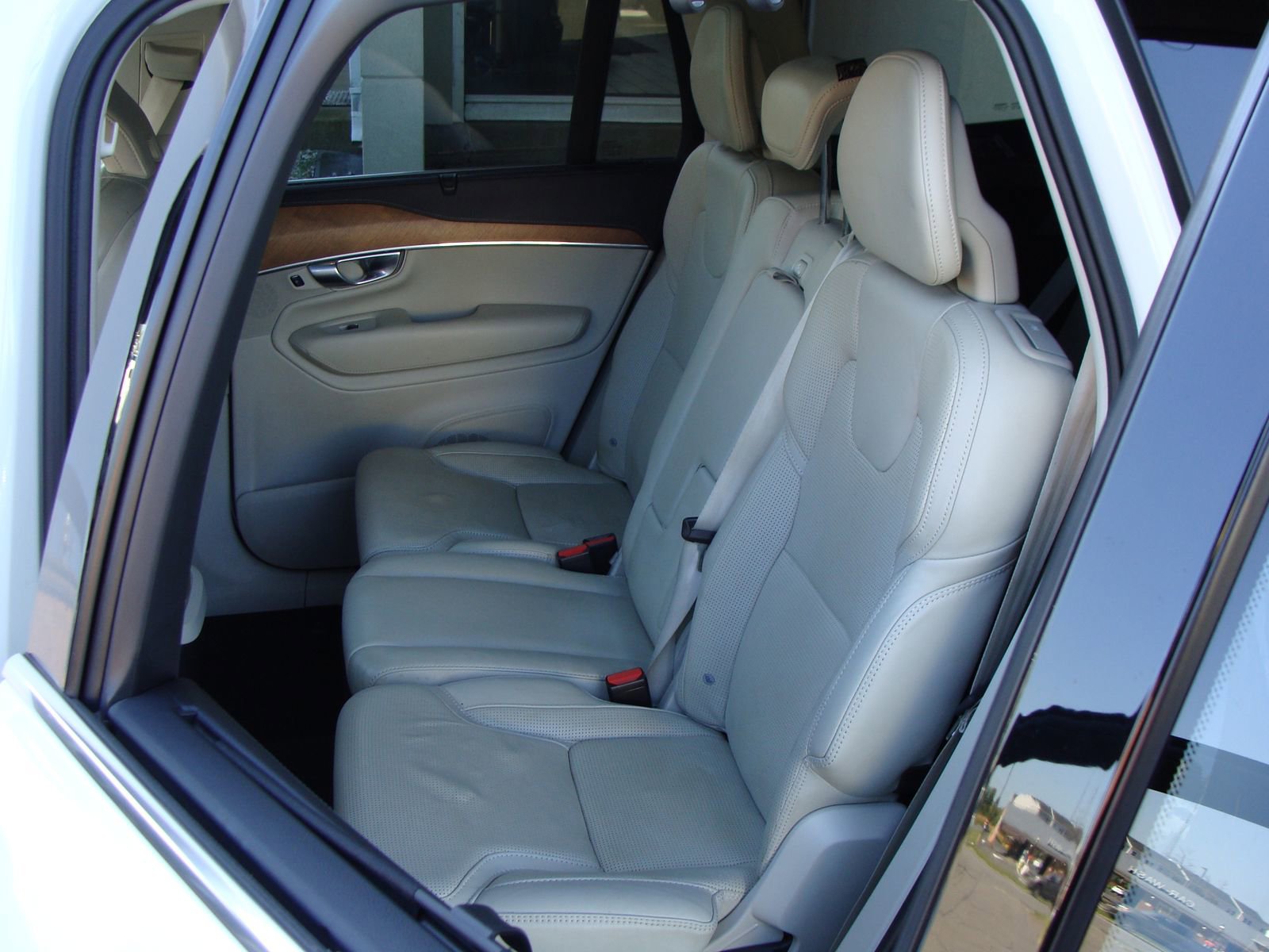 Used 2019 Volvo XC90 T6 Inscription w/ Protection Package AWD/4WD image 8