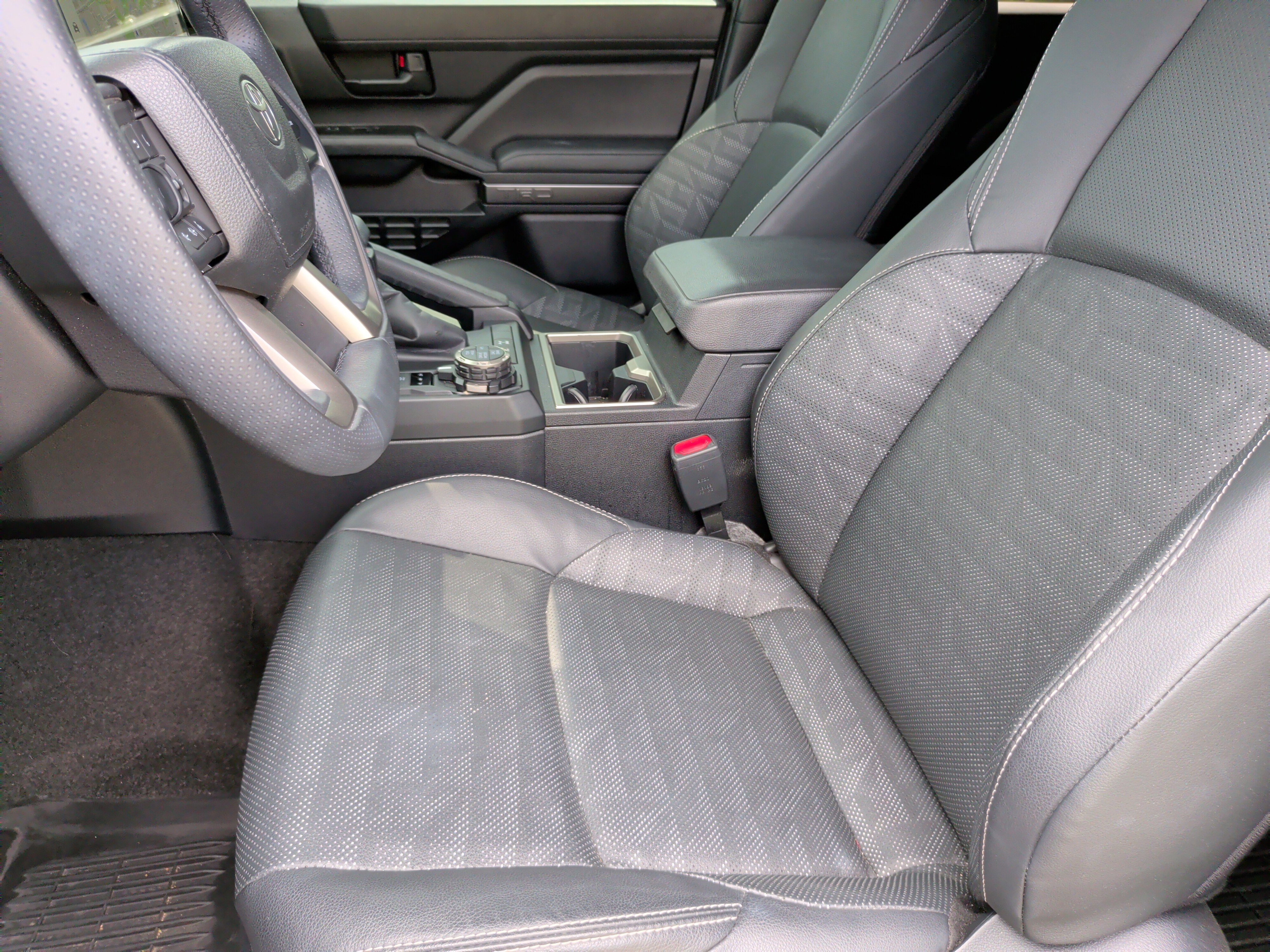 Used 2025 Toyota 4Runner TRD Off-Road Premium w/ Tow Technology Package image 26