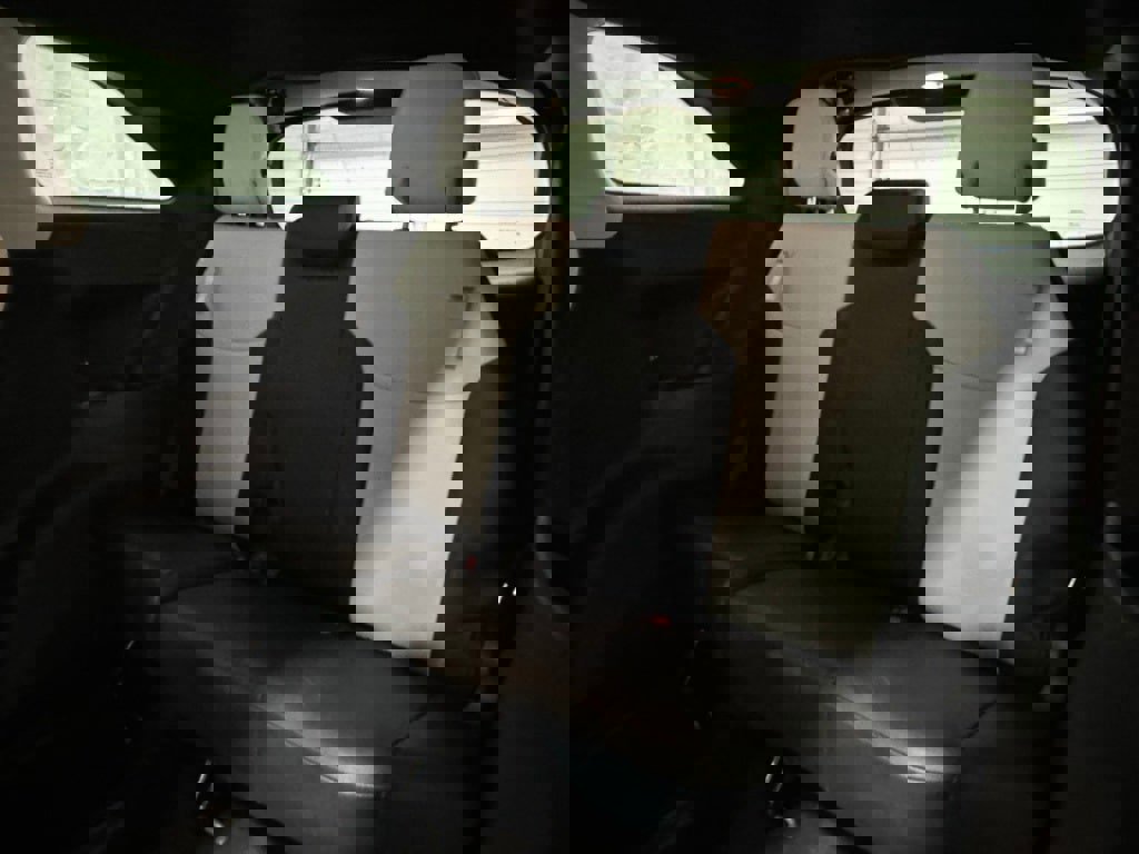 Used 2025 Toyota Sienna XSE image 53