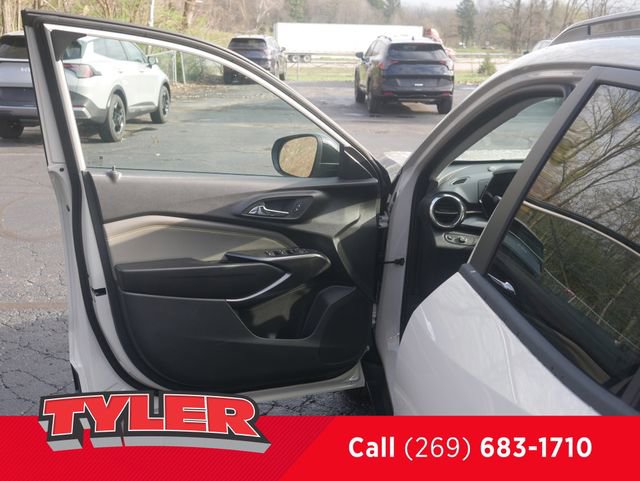 New 2026 Chevrolet Trax ACTIV w/ Driver Confidence Package FWD image 19