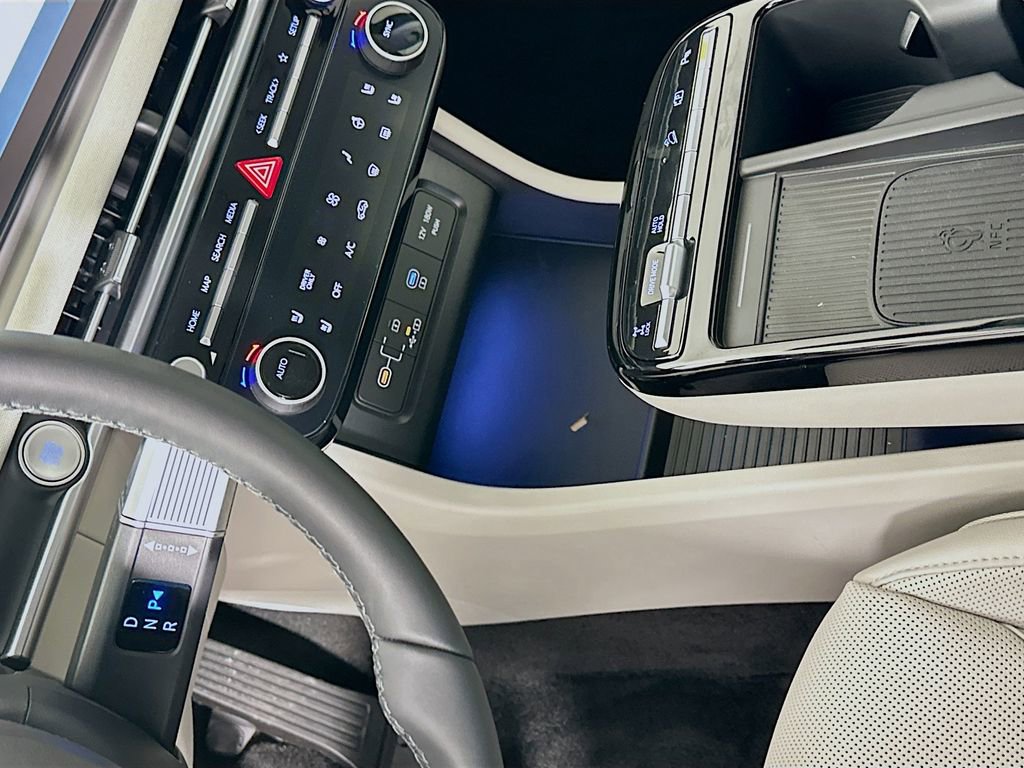 New 2026 Hyundai Tucson Limited w/ Tow & Go Package image 15