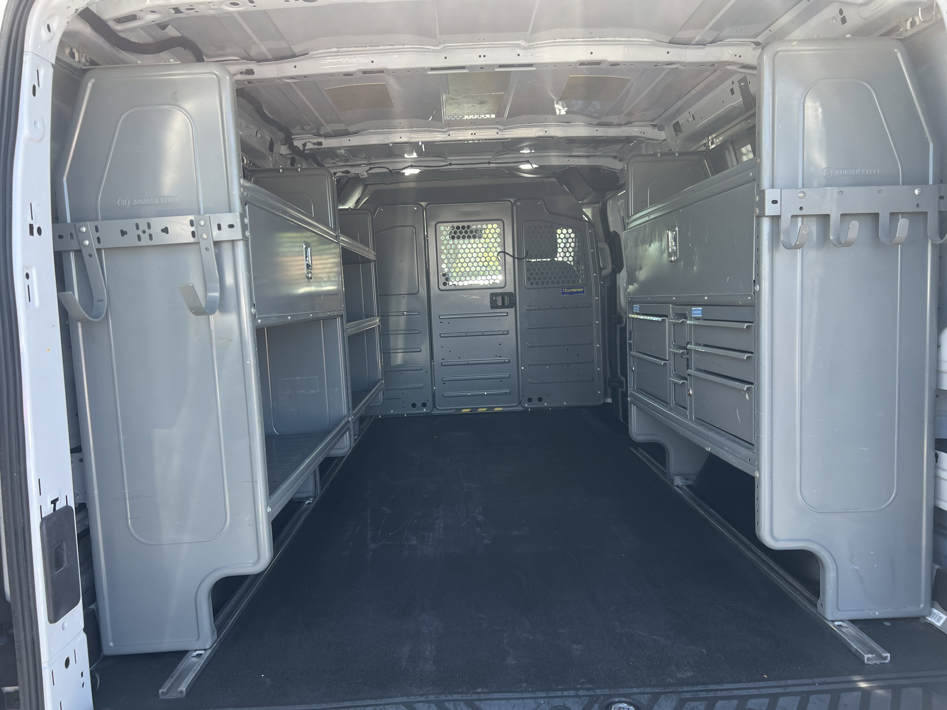 Used 2019 Ford Transit 150 148 Low Roof RWD image 17