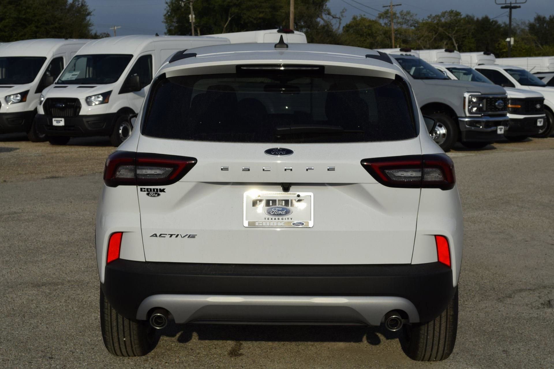 New 2026 Ford Escape Active image 5