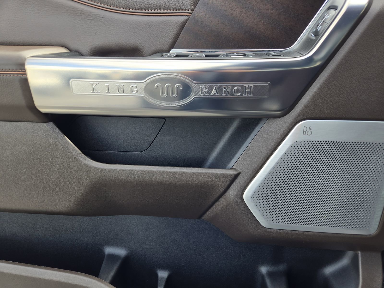 Used 2024 Ford F350 King Ranch w/ Chrome Package image 21