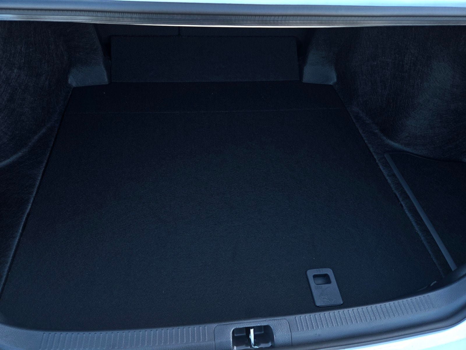 Certified 2026 Toyota Camry LE FWD image 23