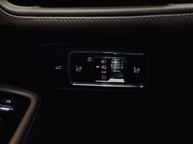 Used 2022 Lincoln Aviator Reserve w/ Elements Package Plus image 34