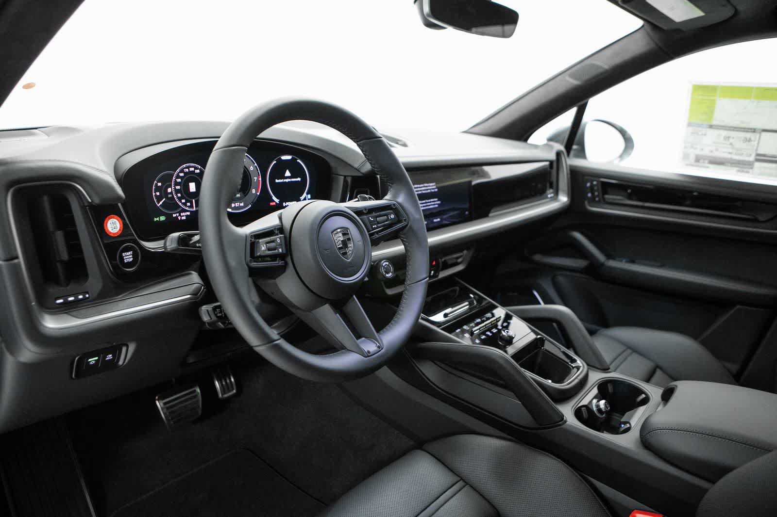 New 2026 Porsche Cayenne Turbo AWD/4WD image 4