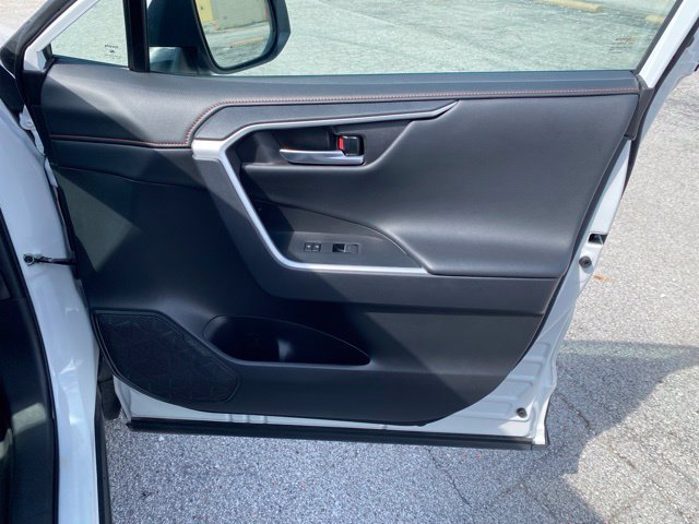 Certified 2024 Toyota RAV4 Adventure AWD/4WD image 17